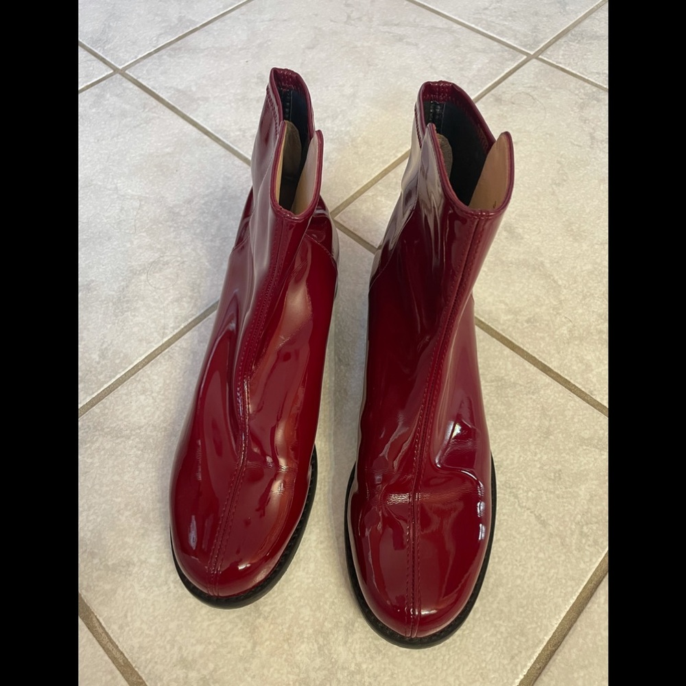 Worn Only Once/ Stuart Weitzman Boots - image 1